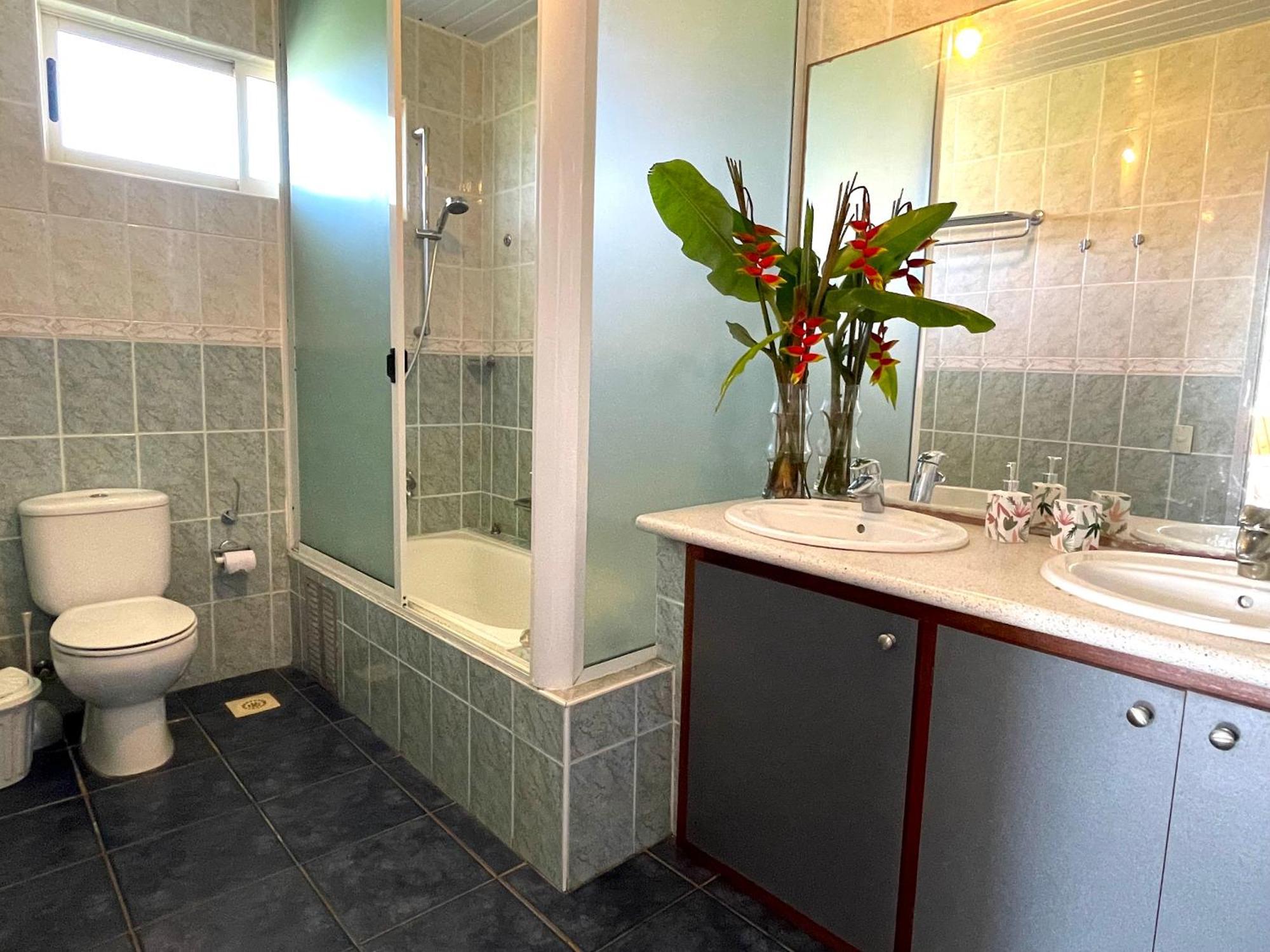 Manureva Nui Hotel Boutique Hanga Roa Exteriör bild